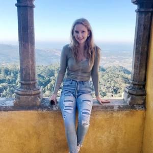 Meet your Posher, Sarah